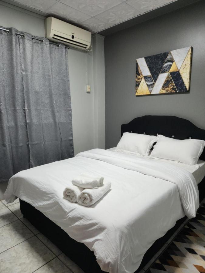 2Br Apt In St Helena - 6Mins From The Airport Perfect For Short And Long Stays Piarco Eksteriør bilde